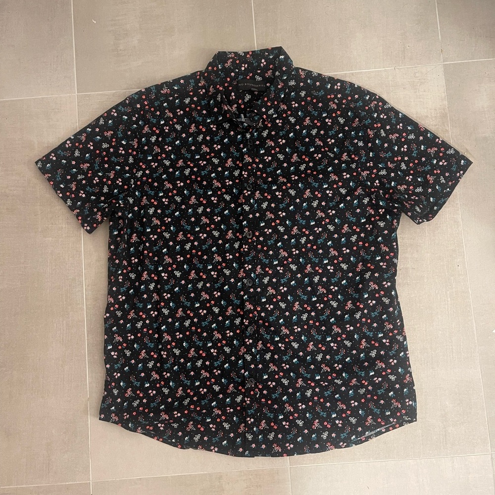 No Boundaries Floral Casual Button Down Shirt